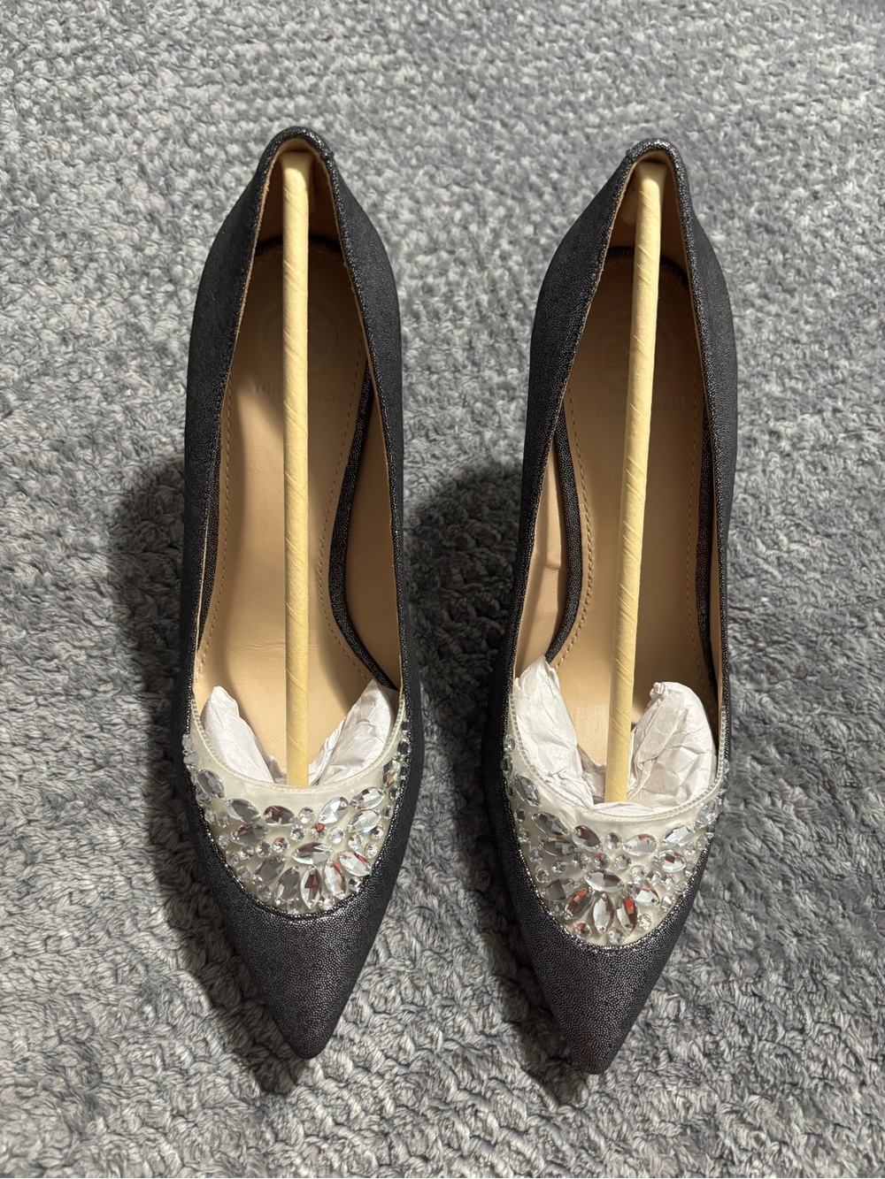 Tory Burch  Delphine Jewel Pointed Crystal-Embellished Pumps 7.5